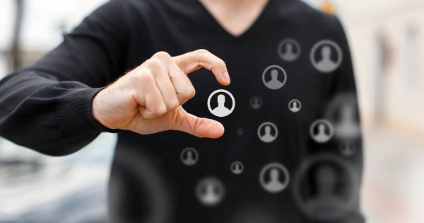 person identifying target audience for channel partner program